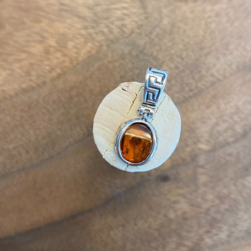 Amber Pendant